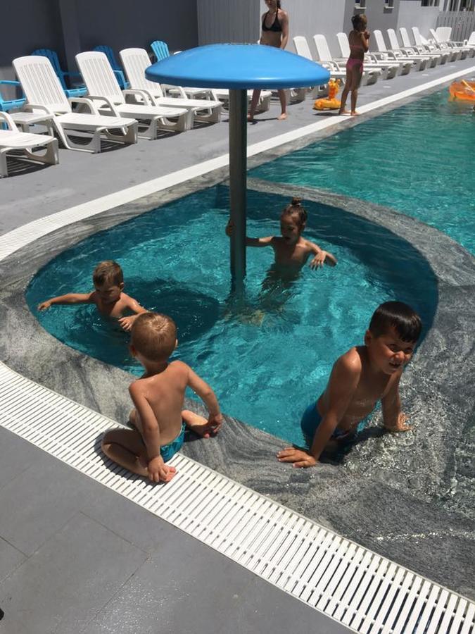 Renti Hotel